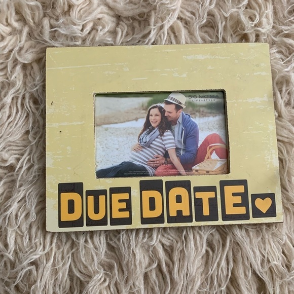 Due Date Picture Frame Yellow Parent Pictures - Picture 6 of 12